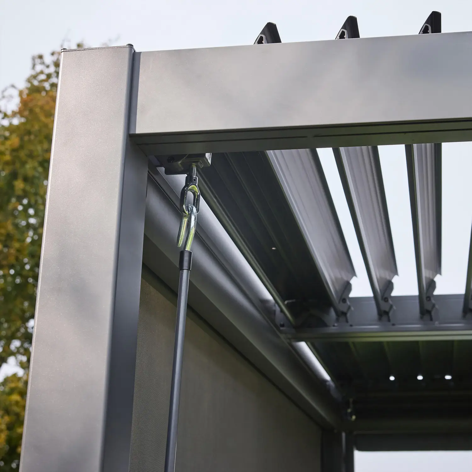 Palace 4x3m Louvered Pergola - Aluminium & Steel - Image 3